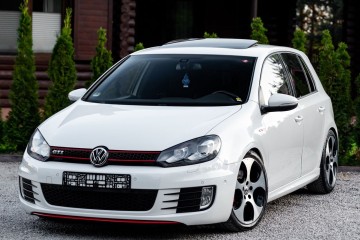 2.0T 210KM GTI Xenon LED PDC Park Ass. Skóra Grzane Fotele Klima Serw