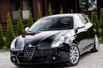 2.0D 170KM Xenon LED Półskóra Tempomat DNA Parktronic