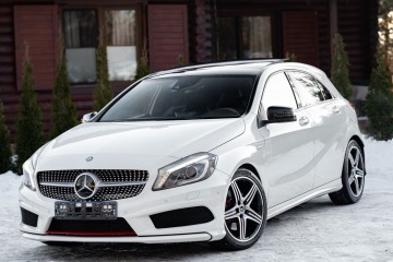 2.0T 211KM AMG Line Xenon LED Panorama Nav Grz Fot Tempomat H&K