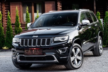 3.0d 250KM Overland 4x4 Xenon LED Kamera Nav Grz.Went Fot Skóra