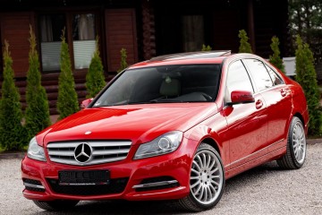 3.0d 265KM Xenon LED Nav Grz. Fot Skóra Parktronic Serwis