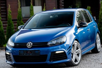 r 2.0T 270KM 4 motion Xenon LED Nav Grz. Fot DynAudio