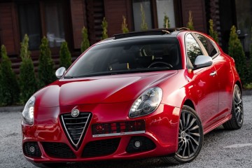 1.75T 235KM Xenon DNA Navi Panorama Tempomat Klima BOSE Serwis