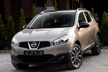 2.0i 4x4 141KM Panorama Kamera 360 Tempomat Navi Serwis Bezwypadkowy