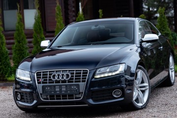 4.2 354KM v8 Quattro Xenon LED El. Grz Went Skóra Panorama Kamera Nav