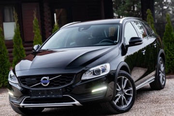 2.0D 150KM AWD BiXenon LED Aktyw. tempomat Grz. Fot Nav Parktonic