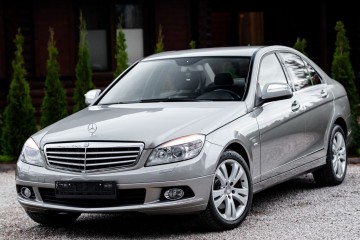 1.8Kompresor 184KM Xenon Navi Podgrzewane fotele Tempomat Serwisowany