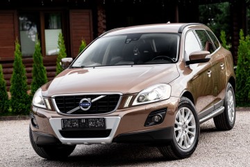 2.4d D5 185KM AWD Xenon LED HIFi Sound PDC El.Grz. Fot Skóra Tempomat