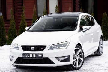 1.4T 150KM FR FULLLED SEAT SOUND Nav PDC Grz. Fot Alcantara Szyberdach