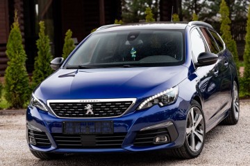 1.2T 130KM FULLLED Nav Kamera Grz. Fot Skóra DENON El. Fot Masaż