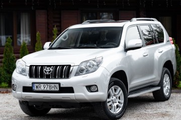 3.0D 190KM 4x4 7os Xenon PDC Navi Szyberdach Kam. Cofania Tempomat