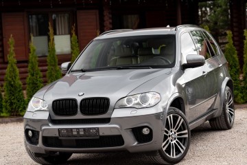 3.0d 306KM xDrive M-Pakiet Xenon ACC Grz Fot. Skóra Kamera 360