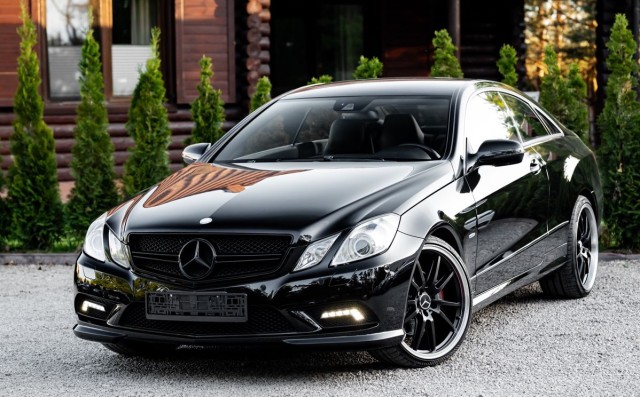 mercedes-benz