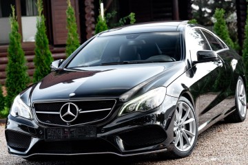 2.0B 211Km AMG BiXenon LED Panorama El+Grz.fotele Kamera 360 Navi