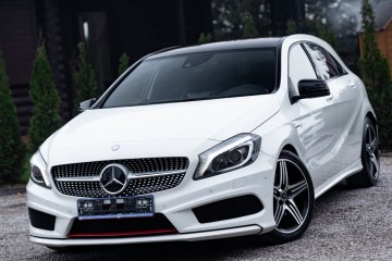 2.0T 211KM AMG Line Xenon LED Panorama Nav Grz Fot Tempomat H&K