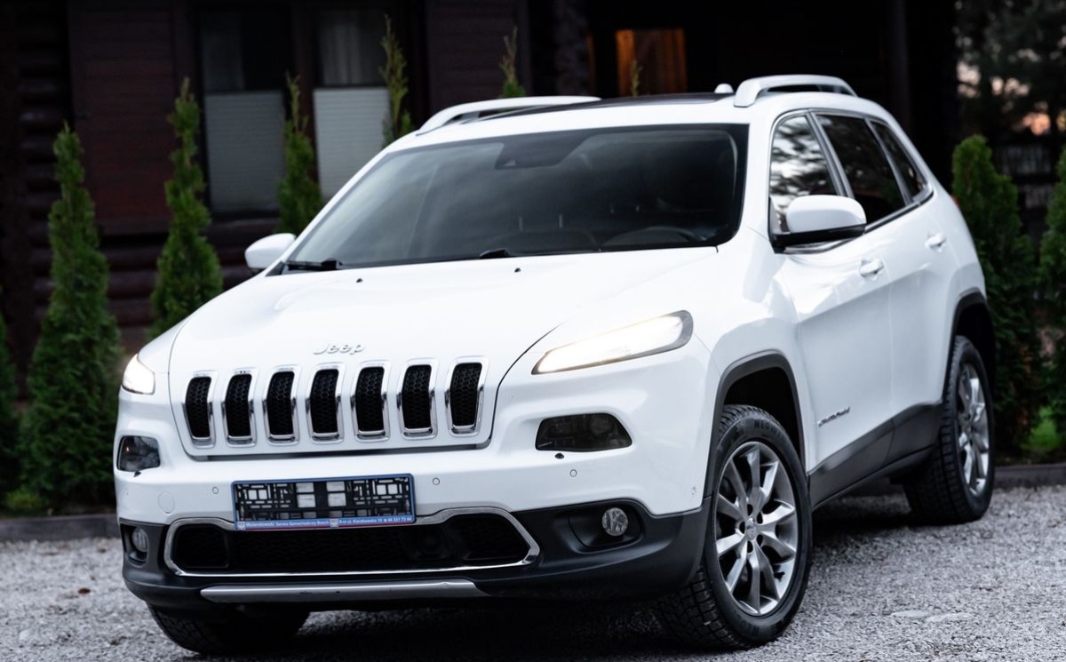 2.2d 200KM 4×4 Xenon LED Nav Kamera Park Ass. Grz. Fot. ACC Serwis